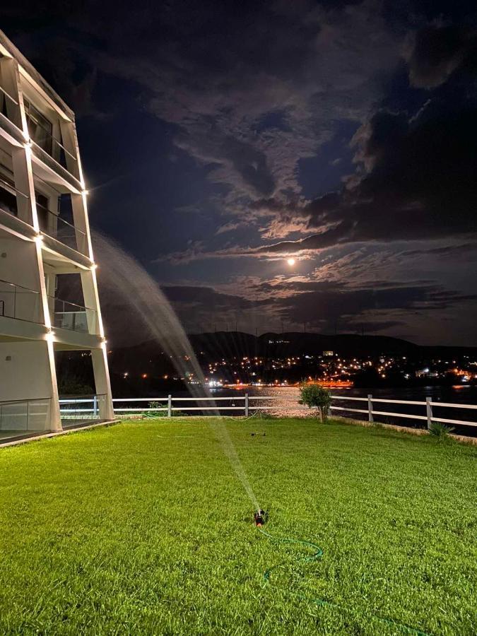 Apartments Komina Utjeha Luaran gambar