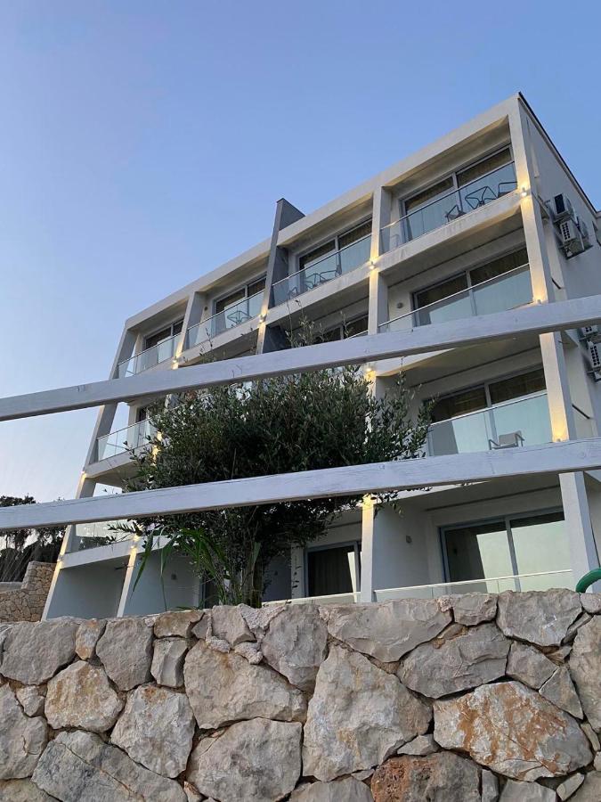 Apartments Komina Utjeha Luaran gambar