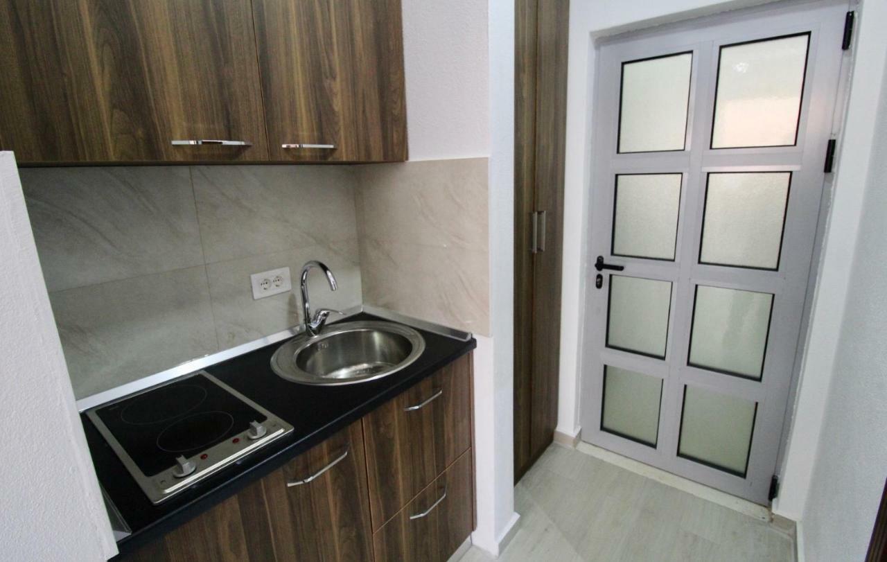 Apartments Komina Utjeha Luaran gambar