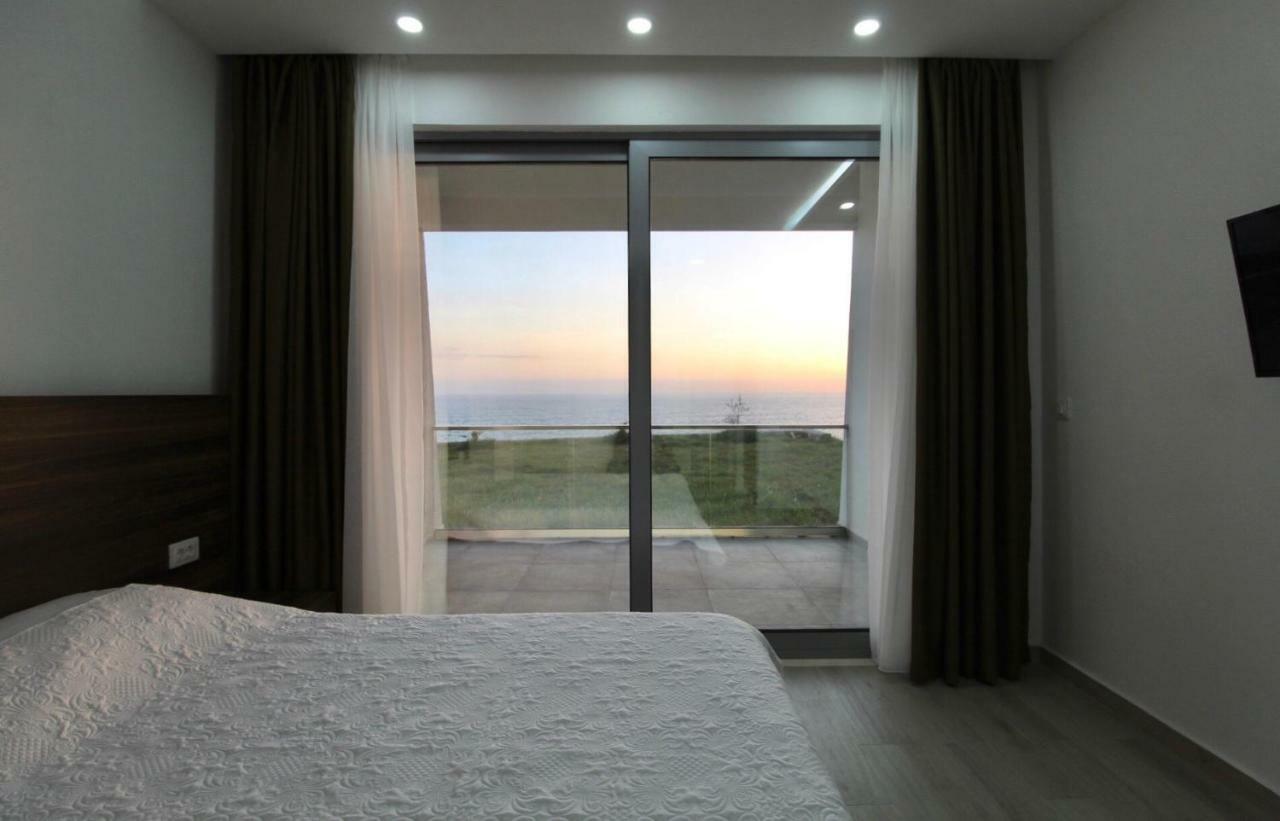Apartments Komina Utjeha Luaran gambar