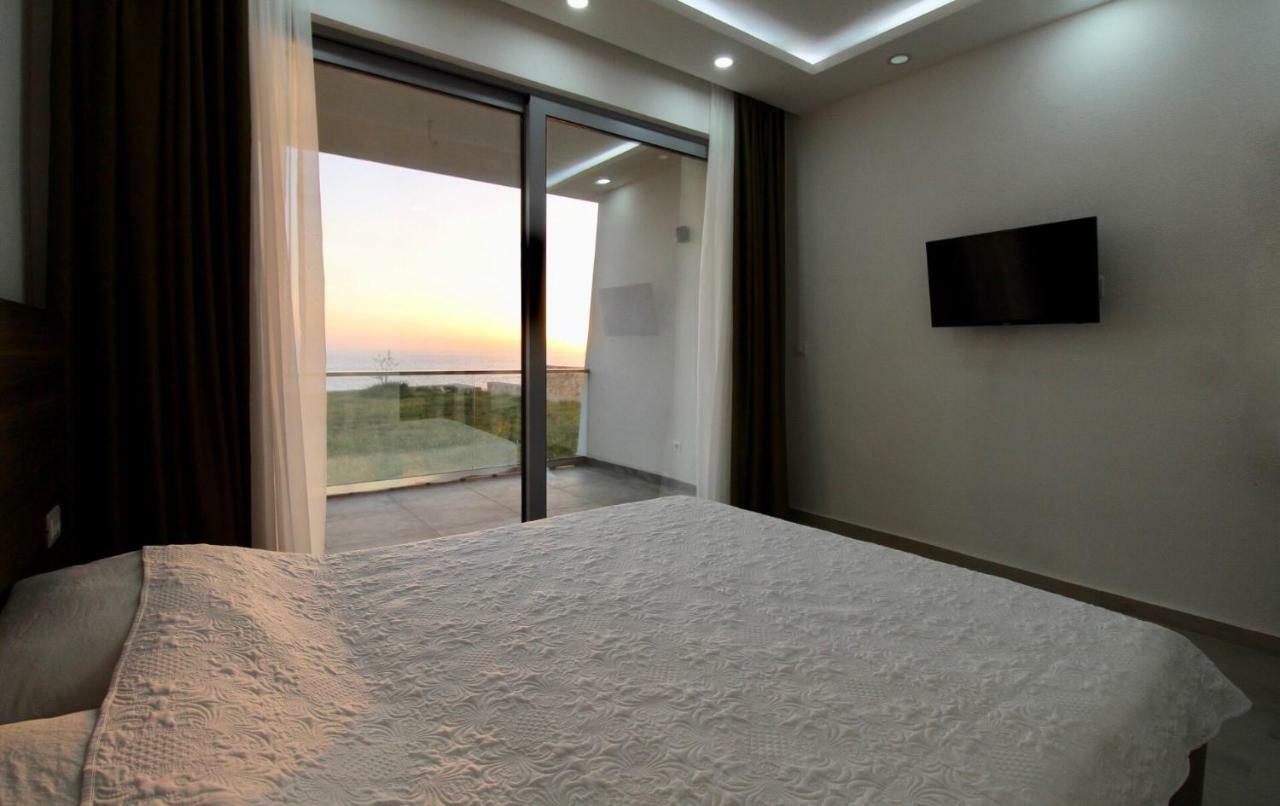 Apartments Komina Utjeha Luaran gambar